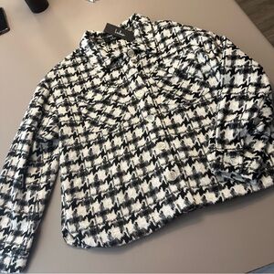 Lulus NWT Effortlessly Poised Black and White Houndstooth Collared Shacket